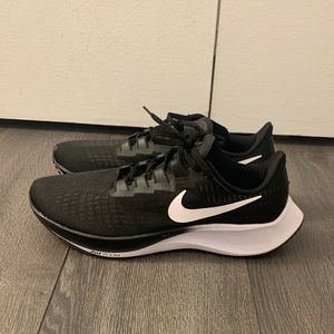 Nike Air Zoom Pegasus 37